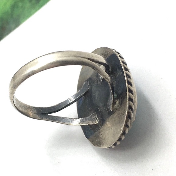 Spiderweb Turquoise Statement Ring. Vtg Navajo Silver Spiderweb Turquoise Ring - Picture 2 of 3